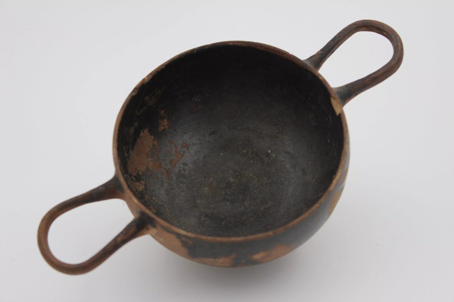 South-Italian Kylix with Faded Black Glaze