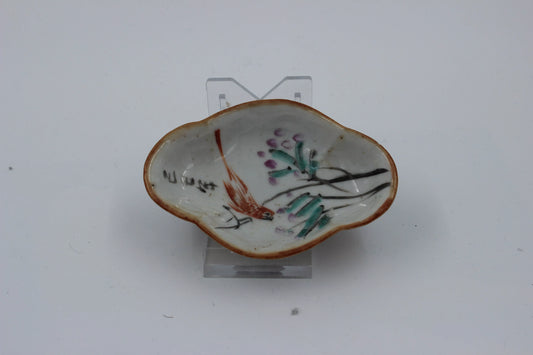 Elongated Porcelain Bowl with Bird Motive