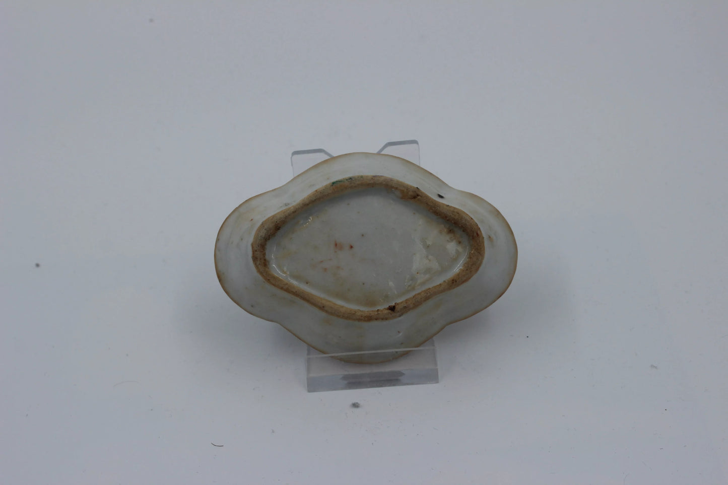 Elongated Porcelain Bowl with Bird Motive