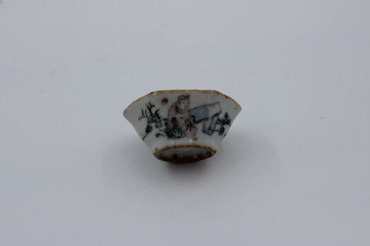 Miniature Heaxagon-Shaped Porcelain Bowl from China